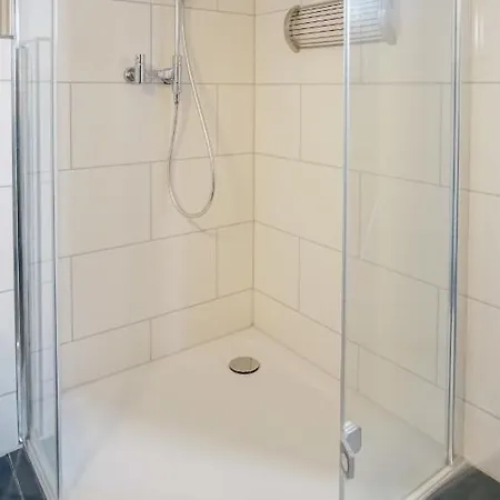 Haus Zur Mole, 20 Meerkieker * Großenbrode